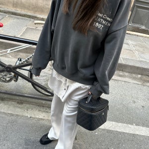 레터링맨투맨 간절기 루즈핏 봄 가을 오버핏스웨트셔츠 피그먼트데빌맨투맨