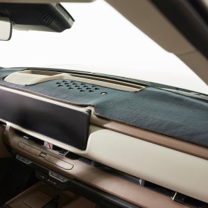 메이튼 디올뉴 셀토스 SP3 논슬립 대쉬보드커버 DK384