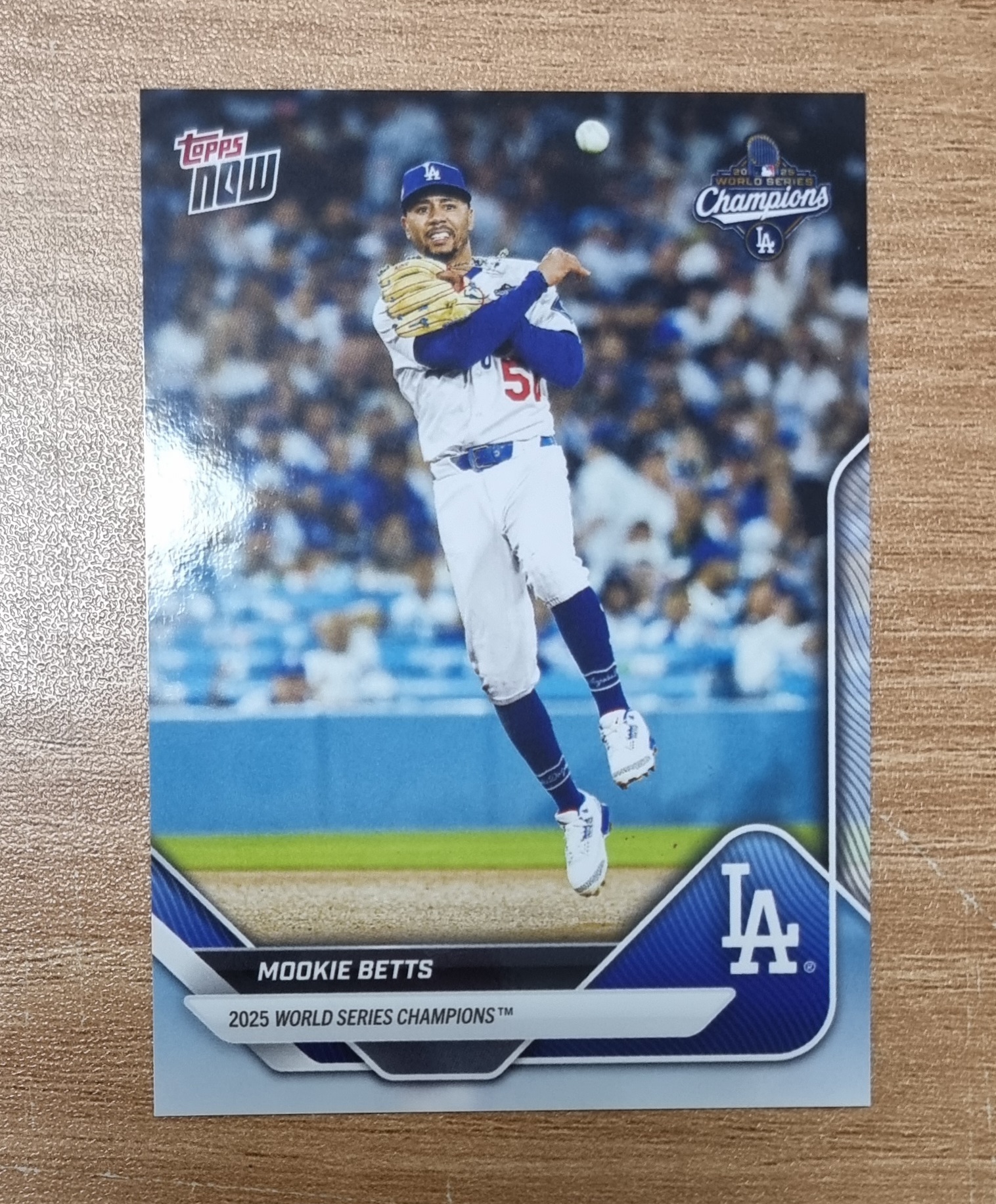 무키 베츠 월드시리즈 챔피언 카드 2025 Topps Now Mookie Betts LA Dodgers World Series Champions WS-2 MLB카드