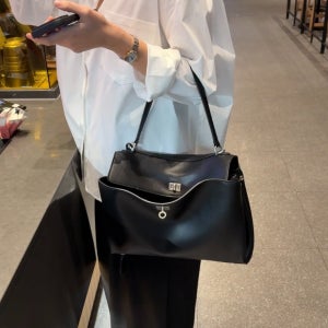 퀄리티굿 핀터느낌 이태리 소가죽 플랩백