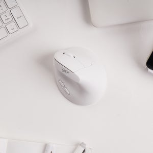 지클릭커 무소음 무선 버티컬 마우스 초경량 사무용 인체공학 OP65 화이트