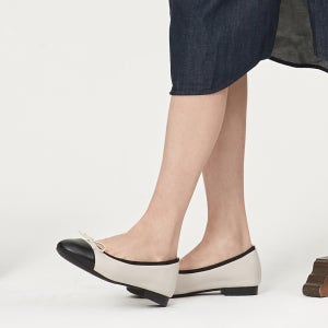 [N배송][26SS신상] 허시파피 여성 소가죽 리본 플랫슈즈 - 3FS4003/4004