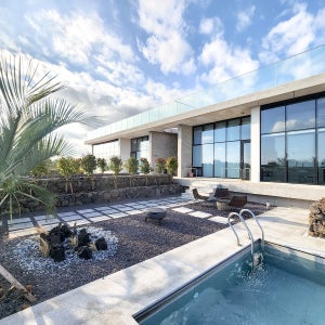 제주동쪽 자쿠지 독채 풀빌라 커플 대가족 구좌읍 제주수영장 펜션 프라이빗 윈도우라운지