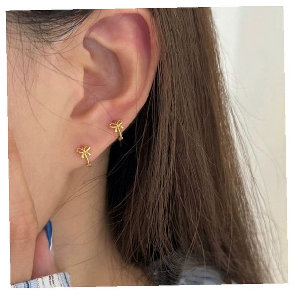 골드 리본 스터드 귀걸이 미니멀 데일리 액세서리 여성 귀걸이