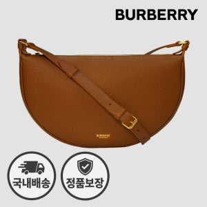 버버리 소프트 하프문 슬링 크로스백 81112291 타우니브라운