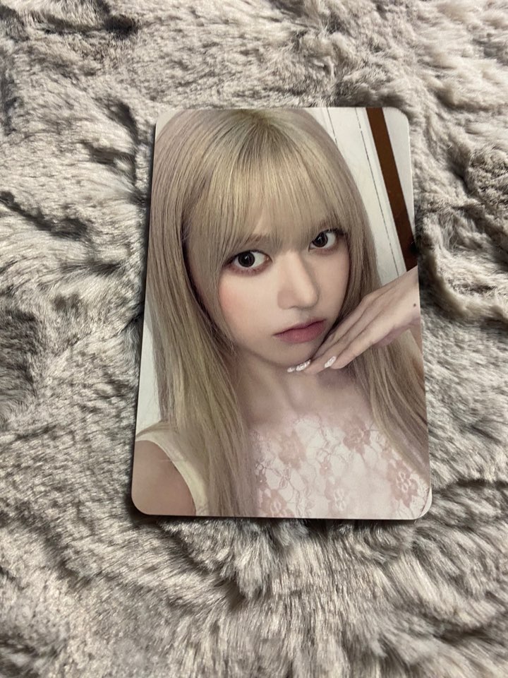 NMIXX Lily Photocard