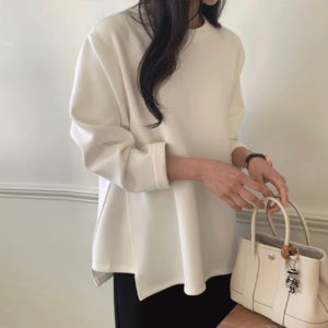 LU 옆슬릿 언발 젤리 카브라 긴팔 티셔츠