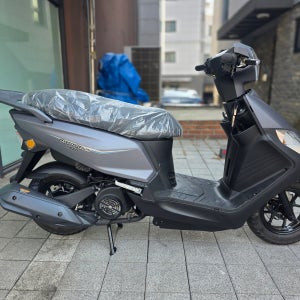 KR모터스 로디125 스쿠터 배달용 오토바이 nmax125 pcx