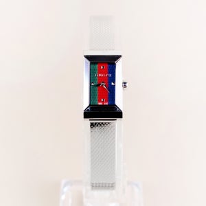 구찌 G 프레임 뉴 여성 메탈 시계 559659 I1600 1402 YA147510