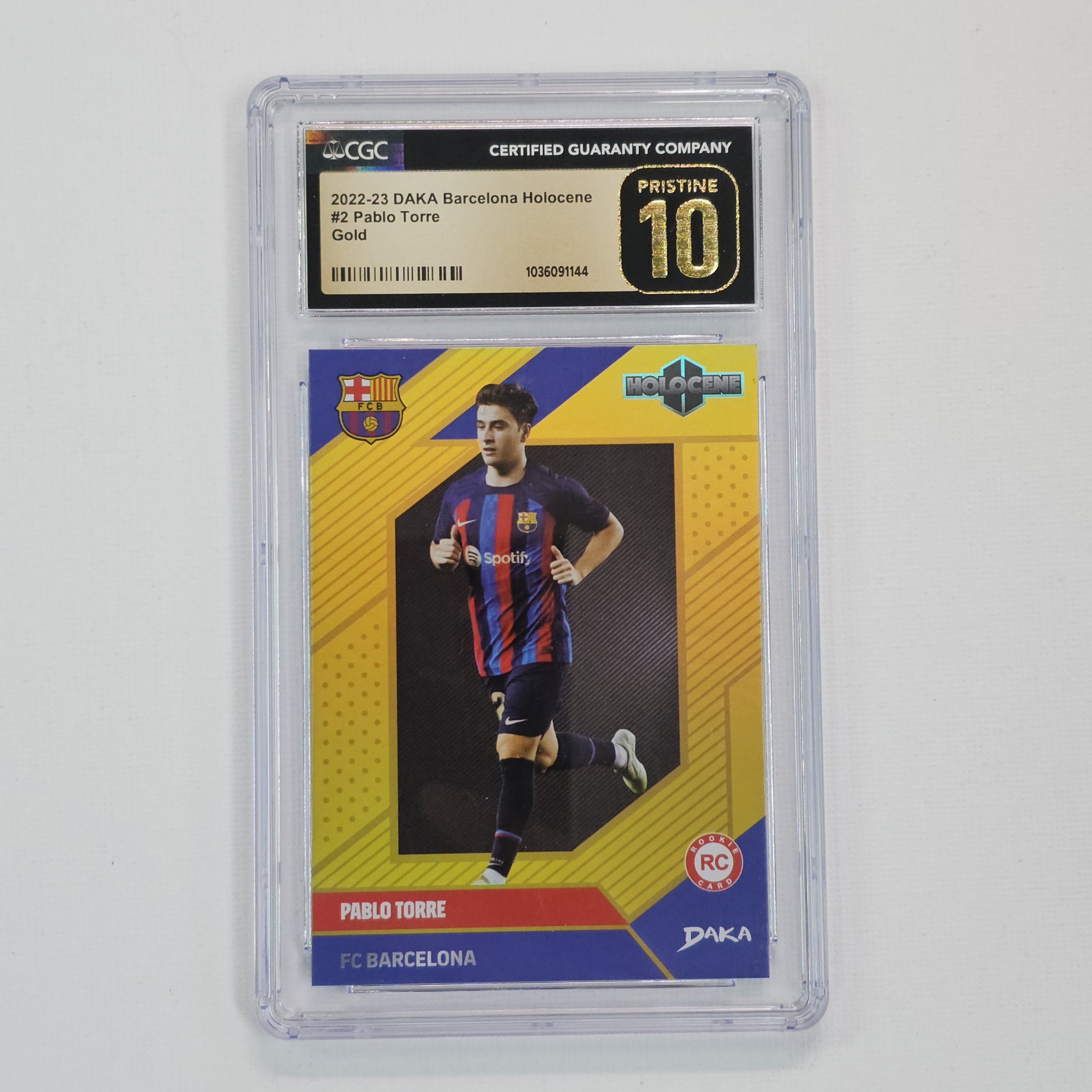 2022-23 DAKA Barcelona Holocene #2 Pablo Torre Gold 04/10 CGC 10 Pristine 파블로 토레 축구카드 / SOC-742