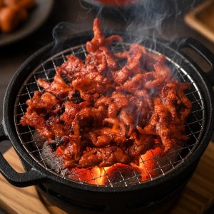 육일품 양념닭발 400g 뼈없는 무뼈 불향가득 매콤 구이