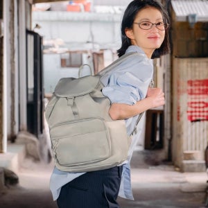 쌤소나이트 단거리 패션 백팩 대용량 수납 가방 UR4