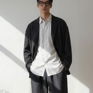 루즈핏 투 버튼 블레이저