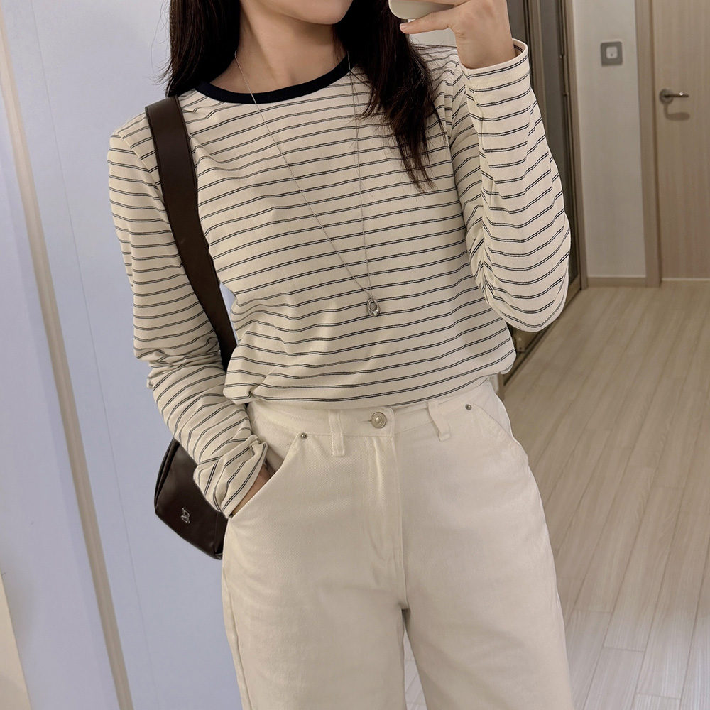 여성 라운드 배색 스트라이프 긴팔 티셔츠 아이보리 네이비 그레이 브라운
