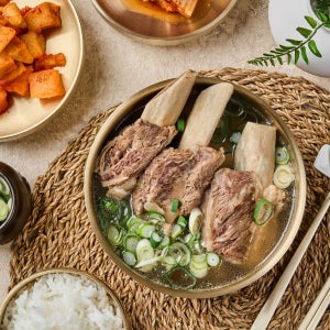 [런칭이벤트] 갈비3대 왕갈비탕 소 갈비탕 1kg 10개 간편식 밀키트 가온키친