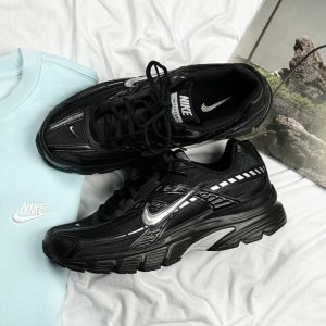 나이키 이니시에이터 레트로 운동화 커플 런닝화 블랙