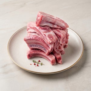 국내산 돼지 등갈비 1kg 캠핑용 폭립 김치찜용