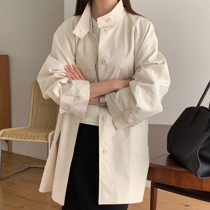 흰 당일 디엠버 아스토 하프 바바리 2603 싱글 카라 베이직 미니멀 트렌치코트