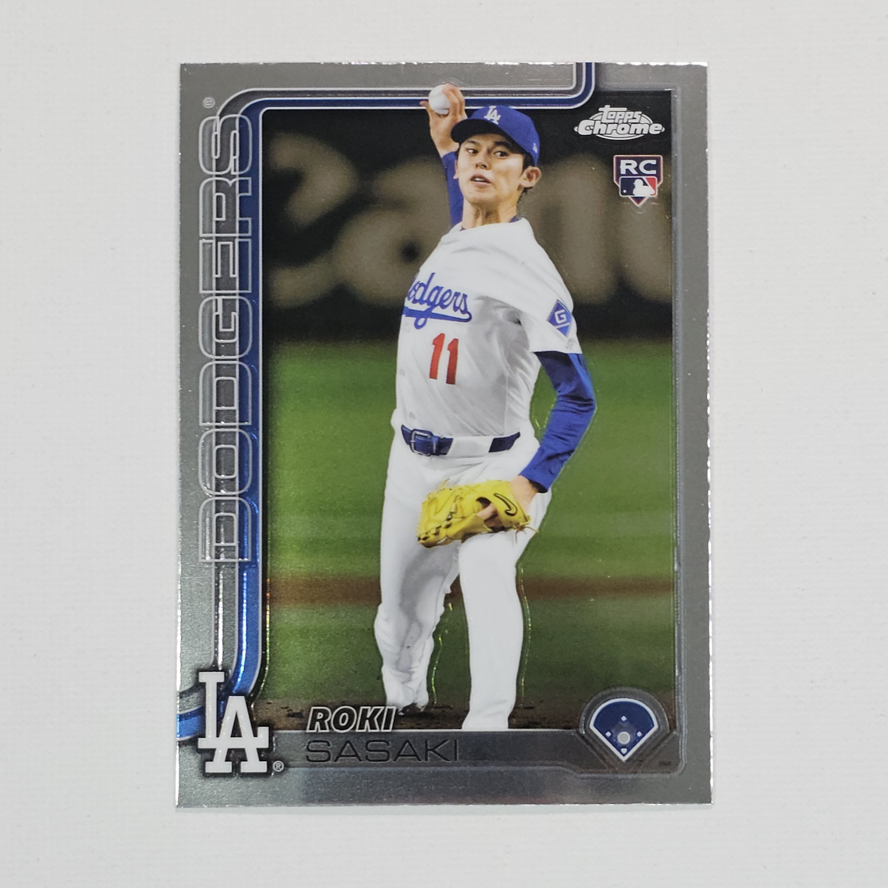 2025 Topps Chrome Roki Sasaki #217 Rookie RC 사사키 로키 루키 야구카드 / MLB-15