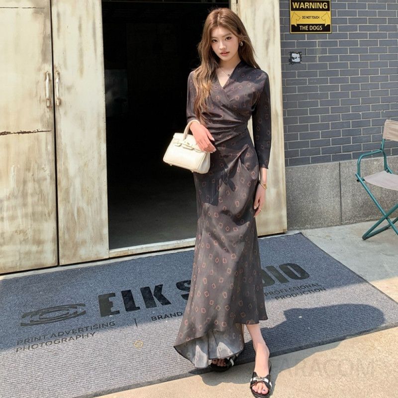 여성 우아한 페미닌 랩 스타일 브이넥 기하학 프린트 하이웨이스트 비대칭 9부소매 롱 원피스
