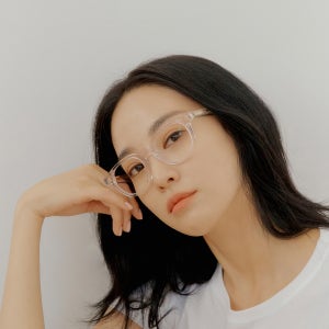 퍼블릭비컨 블루라이트차단 투명 뿔테 안경 CLASSY 클래시