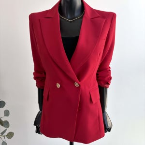 [국내생산] 허리버클 슬림핏 테일러카라 정장자켓 26S