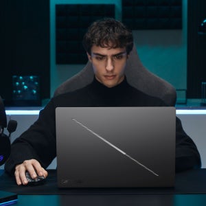ASUS ROG 제피러스 G16 OLED 게이밍 노트북 인텔 U9 RTX5070 발로란트