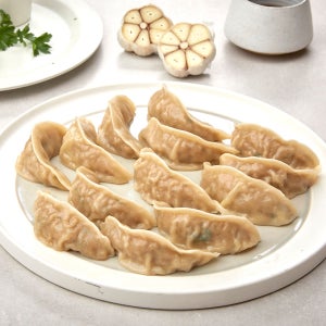 곽선생왕만두 수제 갈비만두 국내산 돼지고기 촉촉한 육즙 한입만두 550g