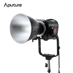 어퓨쳐 APUTURE STORM 700x LED 방송 영상 촬영 조명