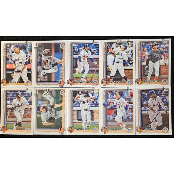 Topps 2025 탑스 뉴욕 메츠 24 카드 핸드 콜레이티드 가방 팀 세트 시리즈 1 및 2 후안 소토 프란시스코 린도르 에드윈 디아즈 브랜든 님모 마크 비엔토스 플러스 더보