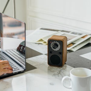 [예약구매] 산진 SANGEAN WR-9 미니멀 탁상용 데스크테리어 인테리어 라디오