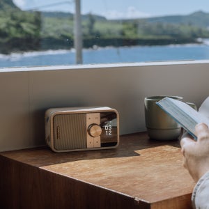 산진 SANGEAN DDR-8 회전형 OLED 알루미늄 노브 블루투스 라디오
