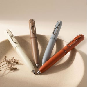 유니볼 ONE 3색 멀티펜 원 프리미엄 다색 볼팬