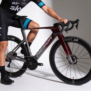 2027 메리다 리액토 원 V 5세대 듀라에이스 Di2 24단 에어로 카본 로드 자전거