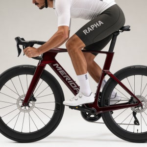 2026 메리다 리액토 6000 V 105 Di2 카본 로드 자전거