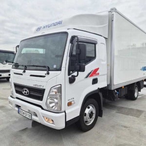 2.5톤 내장탑차 하이탑 24년식 올뉴마이티 길이4306 폭1951 높이2111