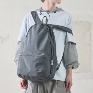 이안 W50 백팩 대용량 노트북 수납 경량 학생 직장인 데일리 백 여행용 가방 어반 차콜