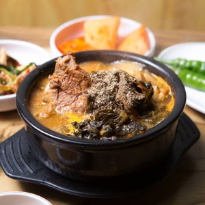 [속풀리는한끼] 쿡팟 우거지 뼈해장국 1kg 밀키트 3개