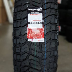 레이다 타이어 레니게이드 RT+ 35x12 50 18 10P 장착포함