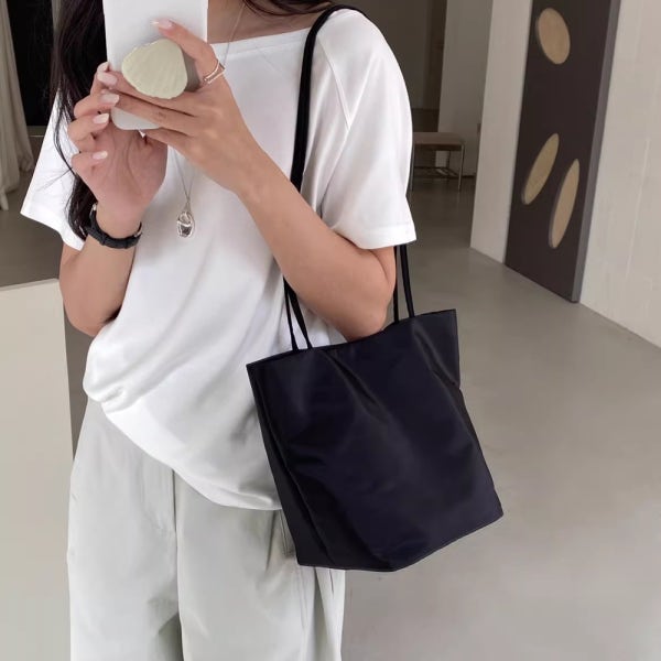나일론 미니 쇼퍼백 가벼운 데일리 숄더백 봄 여름 에코백 가방 블랙 핑크 레드 아이보리