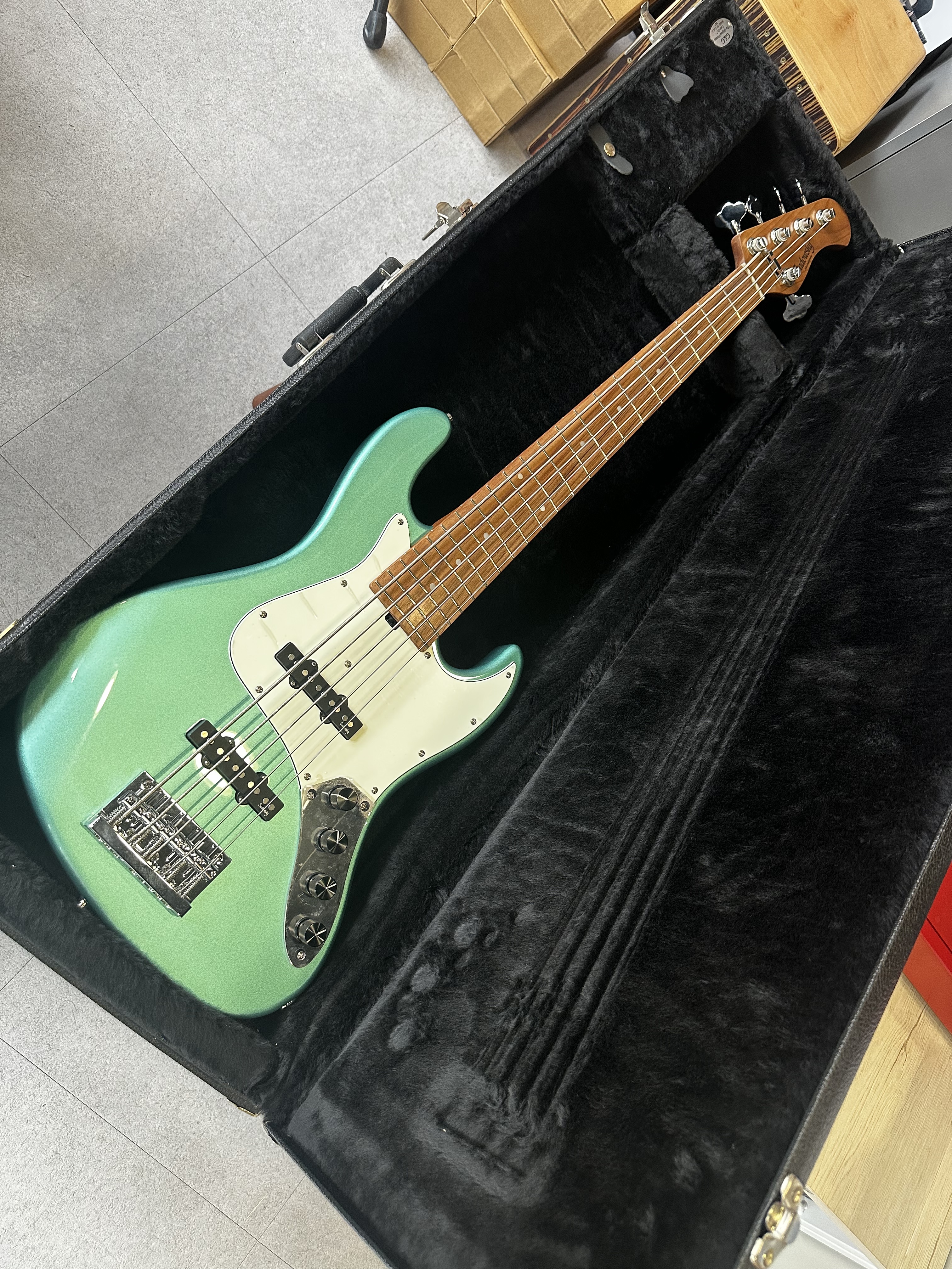Sadowsky SOUNDB Sadowsky 사도스키 메트로 익스프레스 5현 재즈베이스 Sage Green
