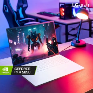 LG그램 프로 17ZD90TR-EX79K WIN11 2TB 인텔 울트라7 RTX 5050
