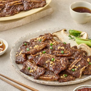 정채움 정성 가득 채운 LA갈비 500g 팽이버섯 비법 양념 소고기 바베큐 캠핑