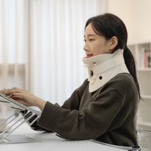 PURE 하우스케어 목보호대 PEO-06 거북목 일자목 자세 교정기 보조기 지지대