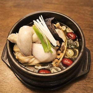 능이삼계탕(산양산삼즙 포함)