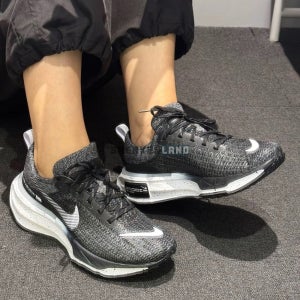 나이키 줌 인빈서블 런 3 운동화 러닝화 블랙 화이트 DR2615-002