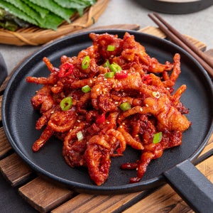 소담채가 국내산 고추장양념 무뼈 닭발 튤립 직화 매콤한 캠핑음식 300g, 2개