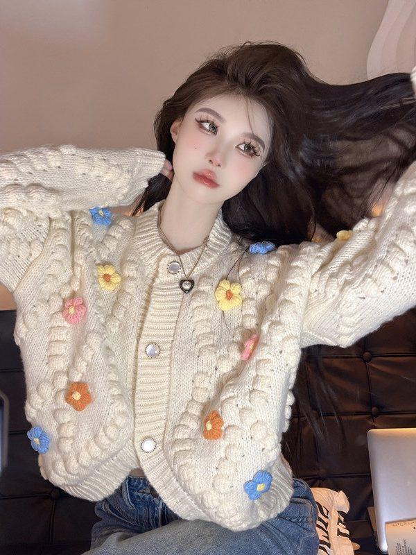 꽃무늬 가디건 여성 니트 플라워 꽃자수 봄 가을 베이지 플로럴 스웨터 S