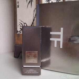 [백화점제품] 톰포드 향수 오드우드 퍼퓸 50ml (정품, 미사용)