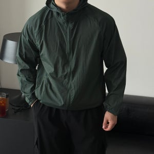 남자 경량 패커블 바람막이 자켓